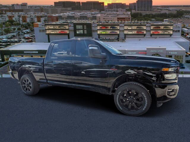2026 RAM 2500 Big Horn Crew Cab 4WD