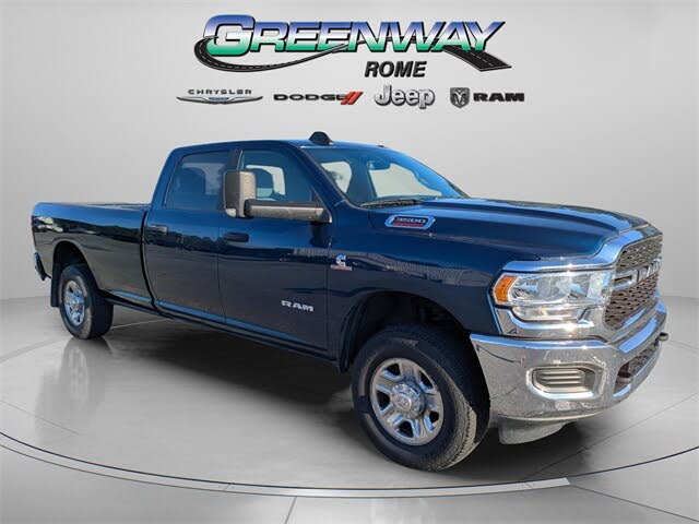 2022 RAM 3500 Big Horn Crew Cab LB 4WD