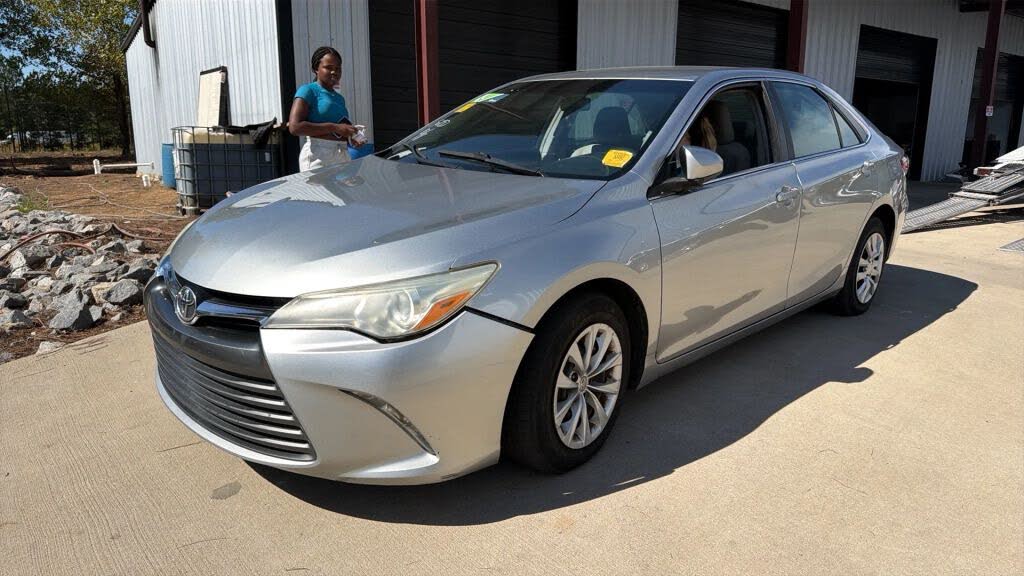 2015 Toyota Camry SE