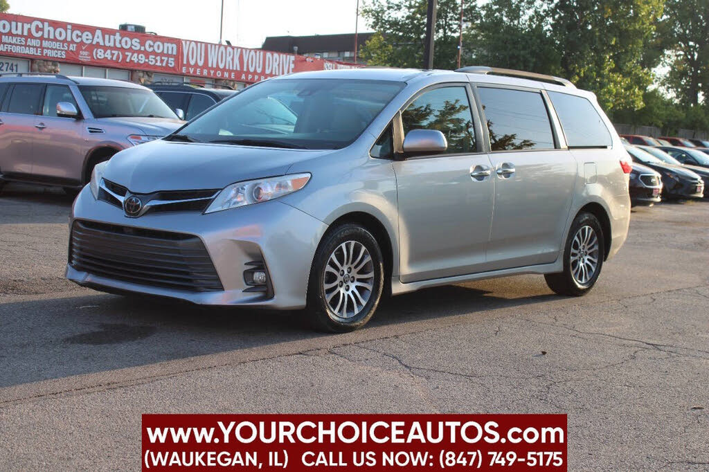 2018 Toyota Sienna Limited 7-Passenger FWD
