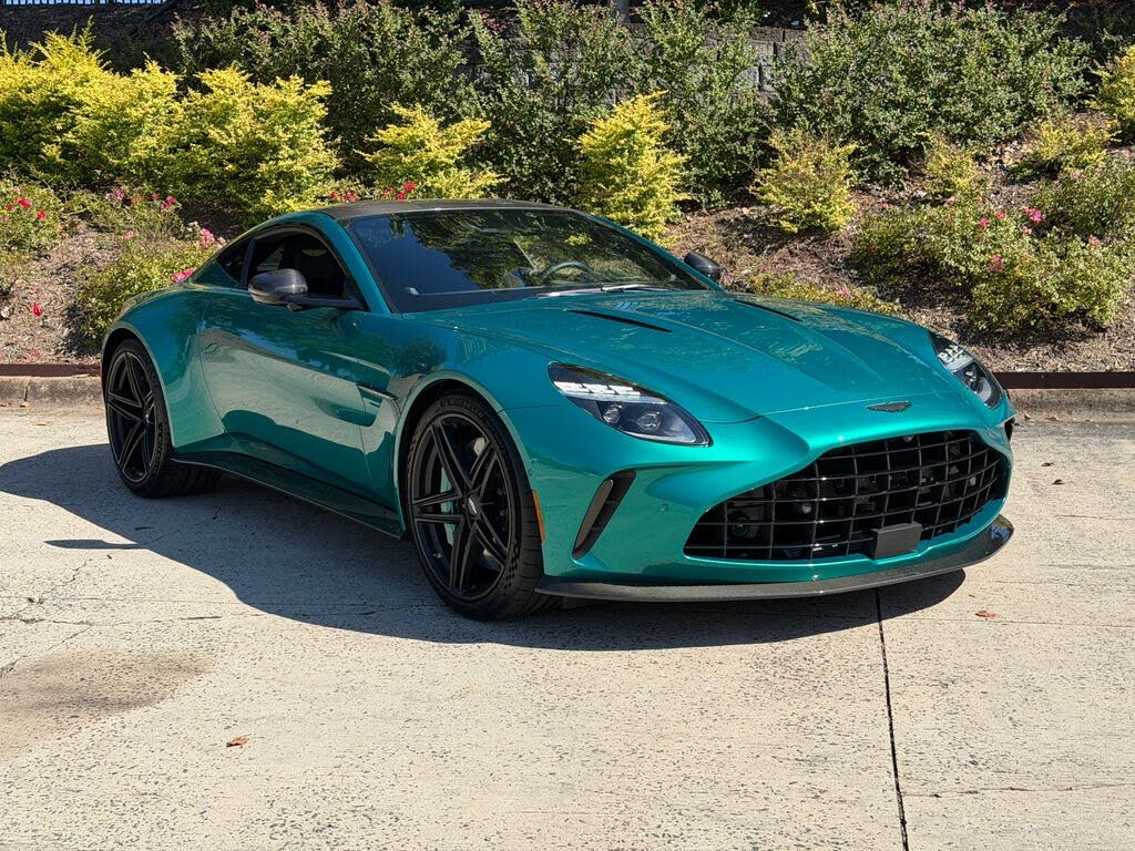 2025 Aston Martin Vantage Coupe RWD