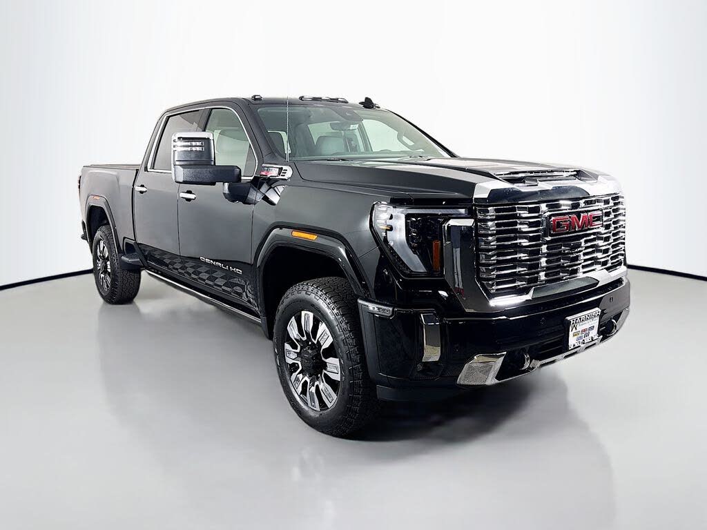 2025 GMC Sierra 3500HD Denali Crew Cab 4WD