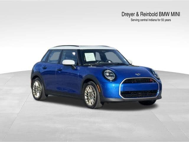 2025 MINI Cooper S Signature Trim 4-door Hatchback