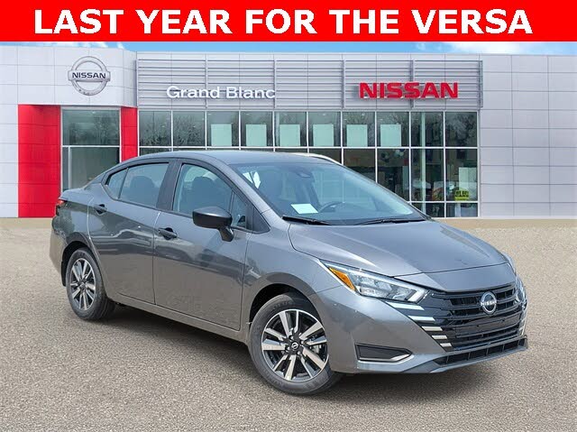 2025 Nissan Versa S FWD