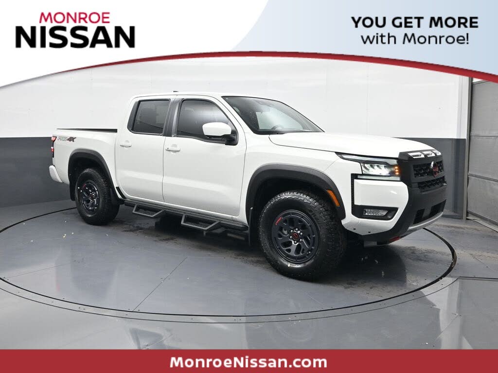 2026 Nissan Frontier PRO-4X Crew Cab 4WD
