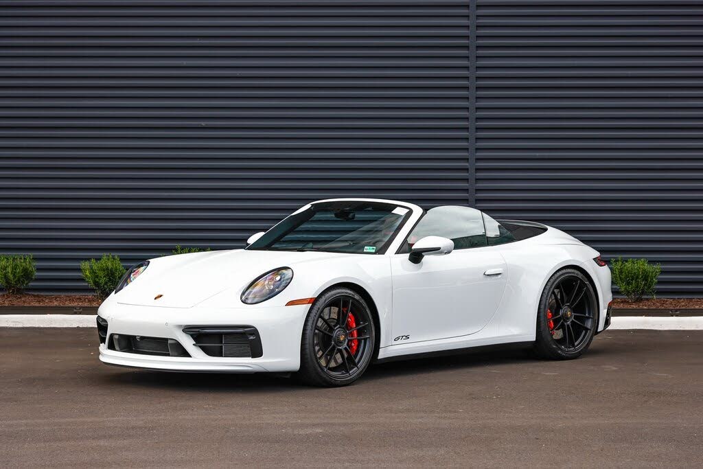 2023 Porsche 911 Carrera GTS Cabriolet RWD