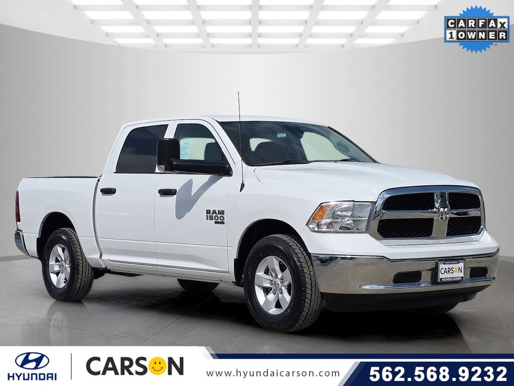2023 RAM 1500 Classic SLT Crew Cab RWD