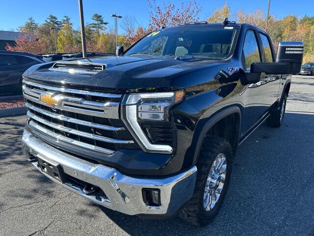 2024 Chevrolet Silverado 3500HD LTZ Crew Cab 4WD
