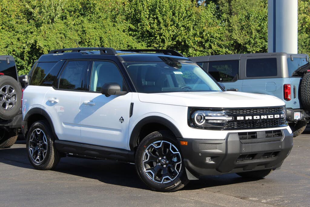 2025 Ford Bronco Sport Outer Banks AWD
