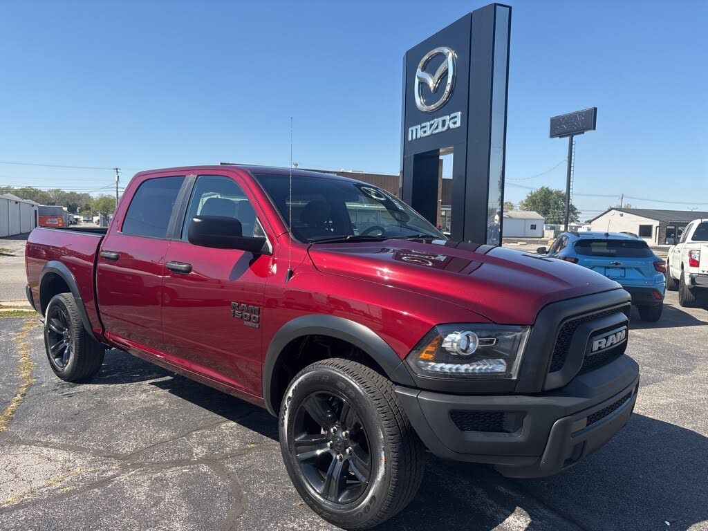 2024 RAM 1500 Classic Warlock Crew Cab 4WD