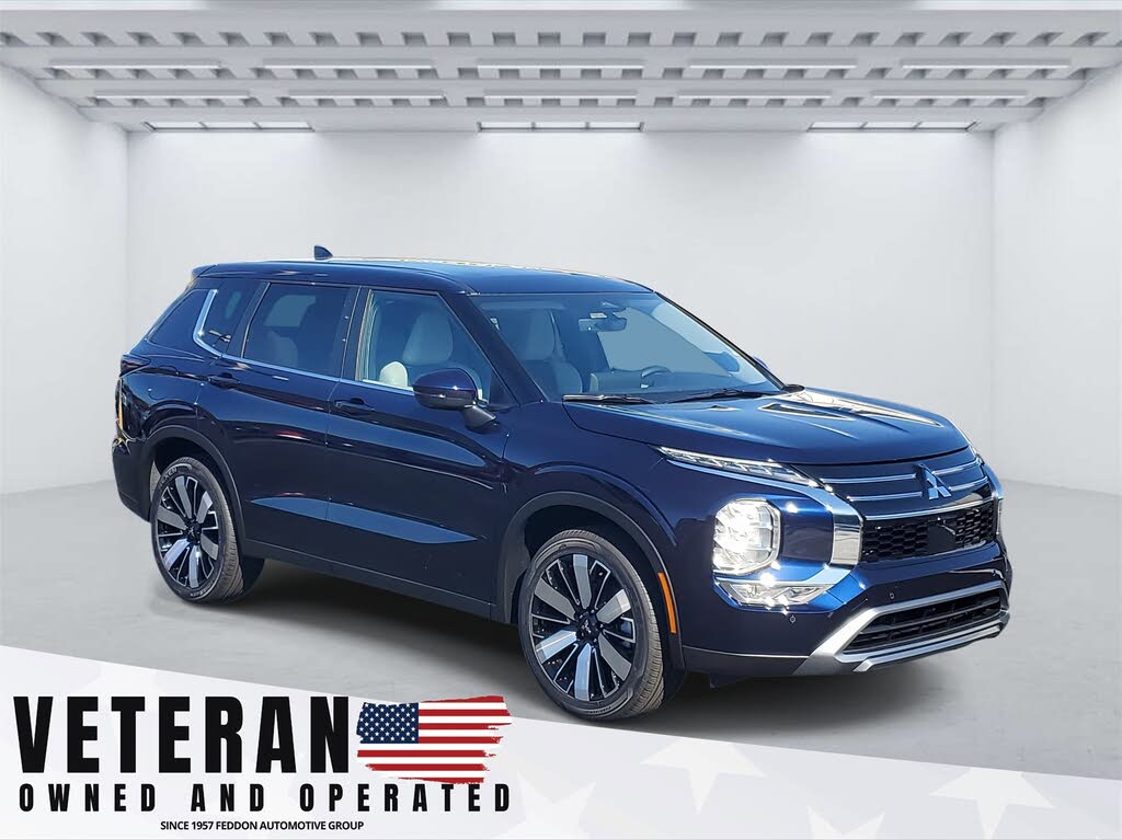 2025 Mitsubishi Outlander SE FWD