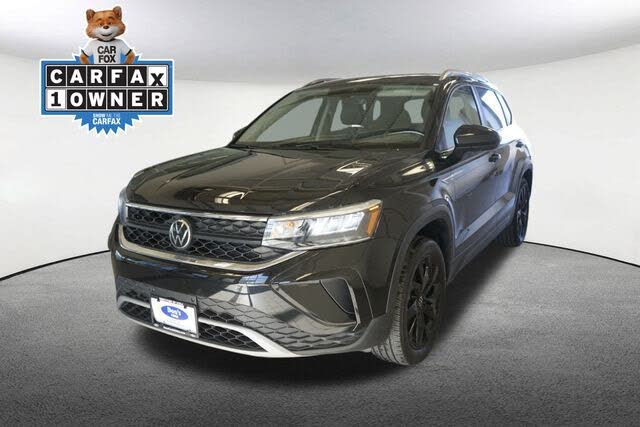 2023 Volkswagen Taos SE 4Motion
