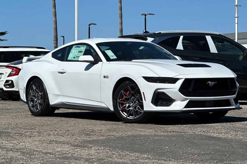 2025 Ford Mustang GT Premium Fastback RWD