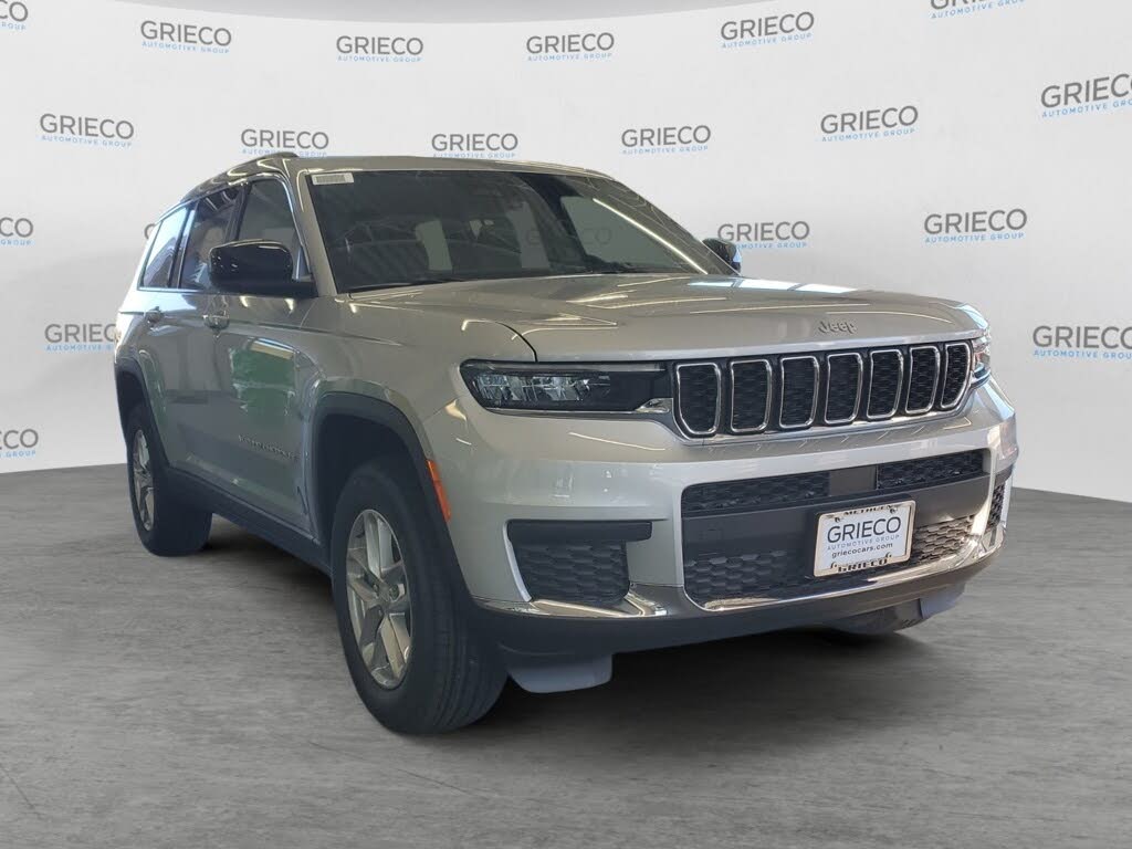 2025 Jeep Grand Cherokee L Laredo 4WD