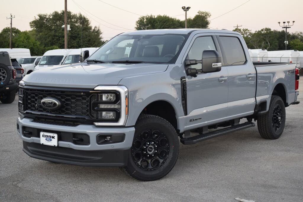 2026 Ford F-250 Super Duty Lariat Crew Cab 4WD