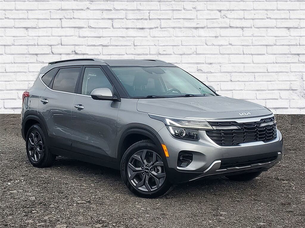 2024 Kia Seltos S FWD