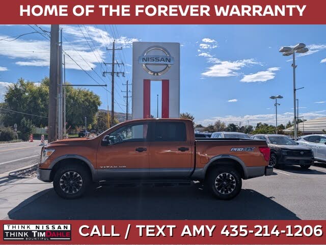 2019 Nissan Titan PRO-4X Crew Cab 4WD