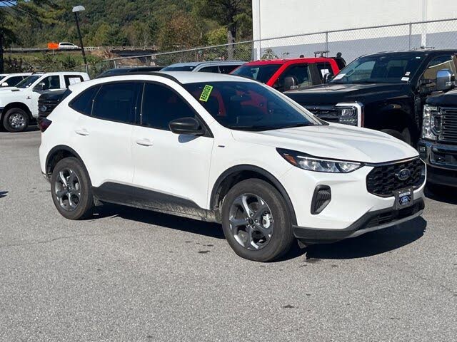 2025 Ford Escape ST-Line AWD