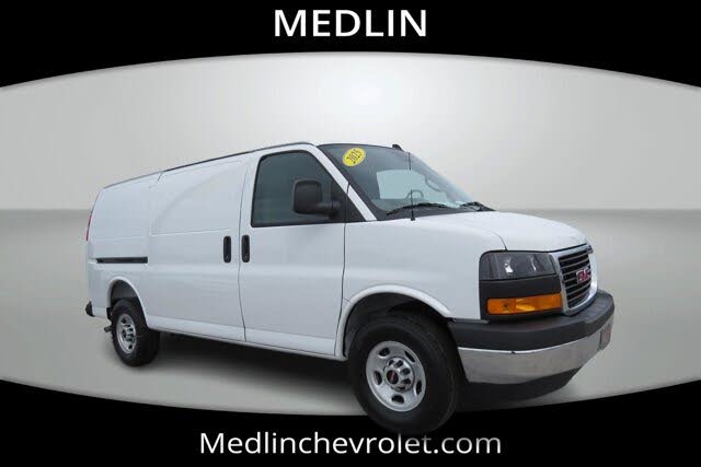 2025 GMC Savana Cargo 3500 RWD