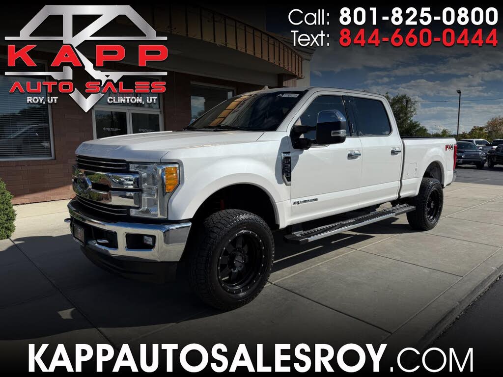 2017 Ford F-350 Super Duty Lariat Crew Cab 4WD