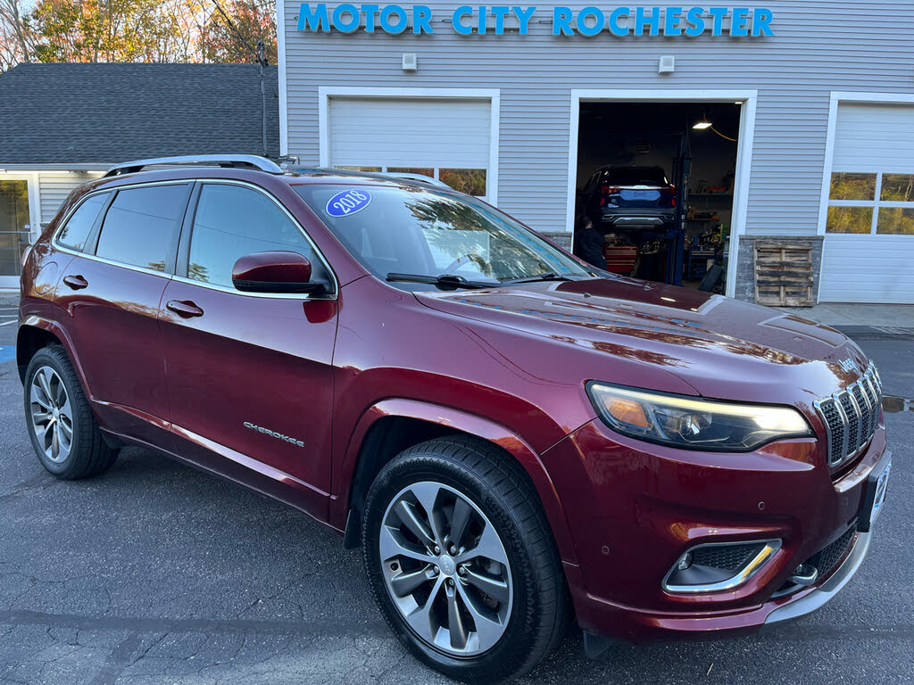 2019 Jeep Cherokee Overland 4WD