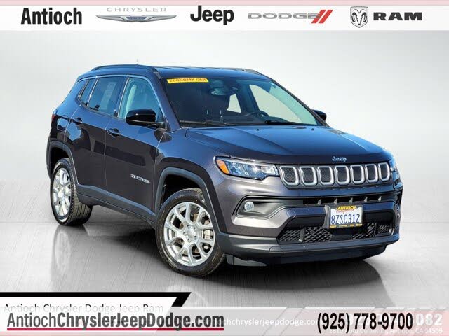 2022 Jeep Compass Latitude Lux 4WD