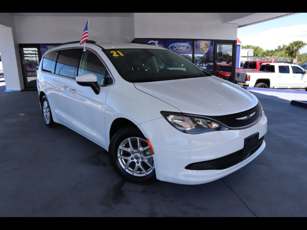 2021 Chrysler Voyager LXi FWD