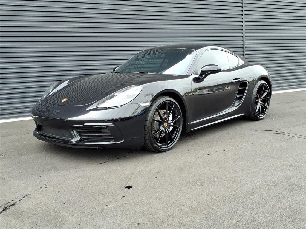 2022 Porsche 718 Cayman