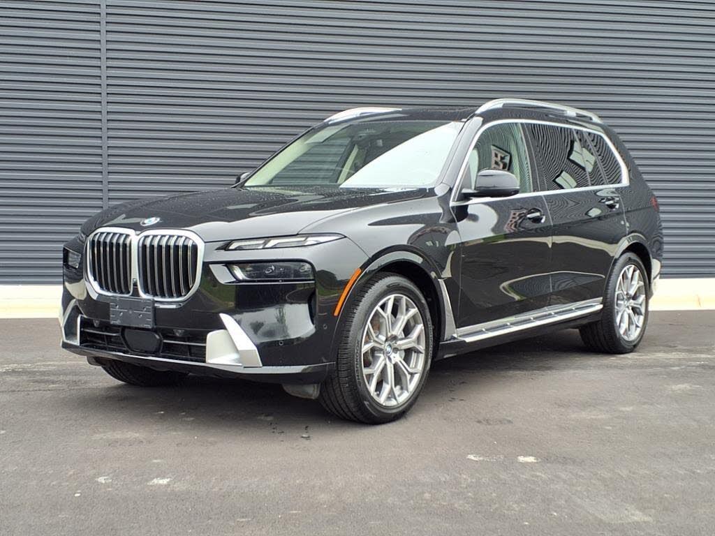 2023 BMW X7 xDrive40i AWD