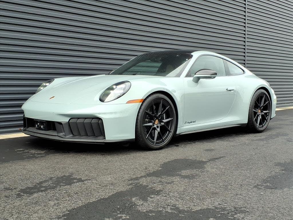 2025 Porsche 911 Carrera 4 GTS Coupe AWD