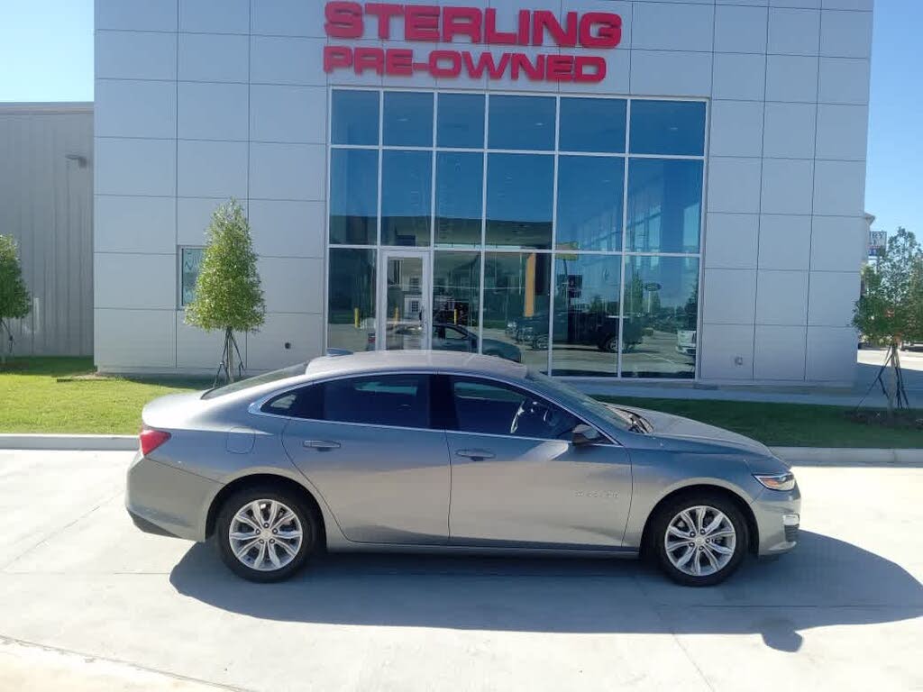 2024 Chevrolet Malibu LT with 1LT FWD