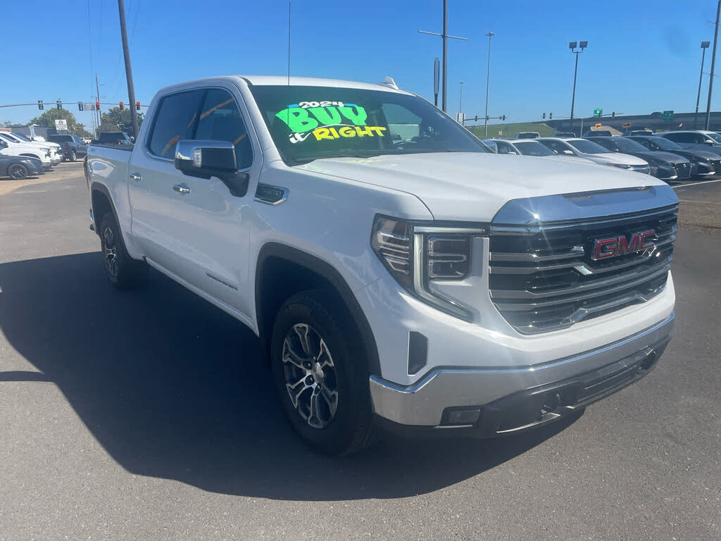 2024 GMC Sierra 1500 SLT Crew Cab 4WD
