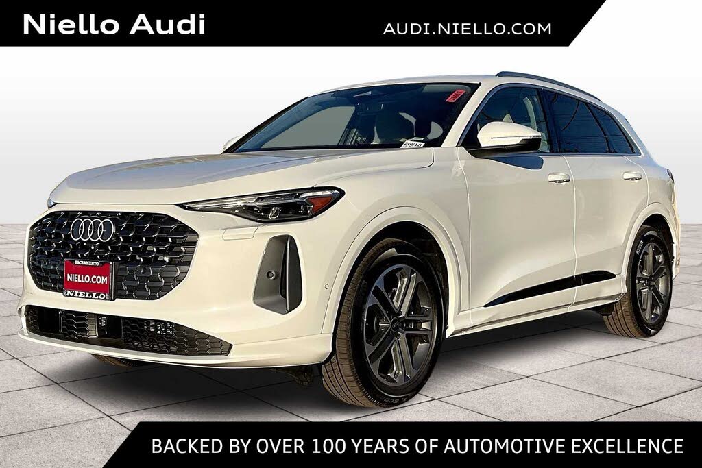 2025 Audi Q5 quattro Prestige 40 TFSI