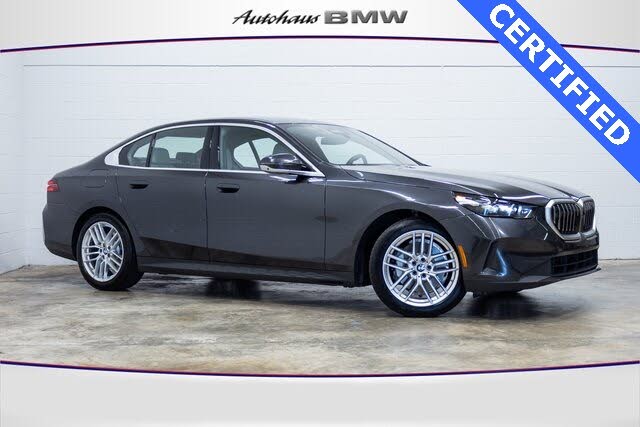 2025 BMW 5 Series 530i xDrive