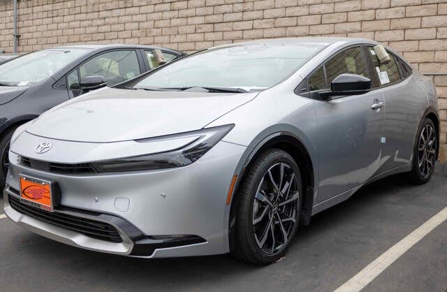 2026 Toyota Prius Plug-In Hybrid XSE FWD