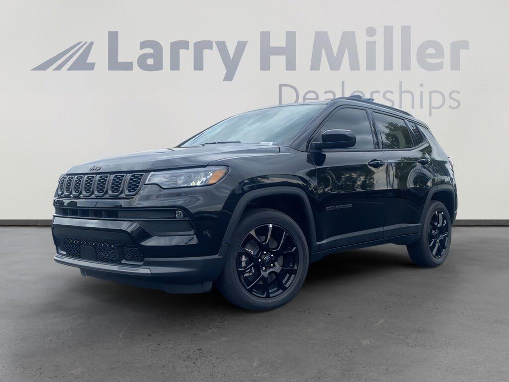 2026 Jeep Compass Latitude 4WD
