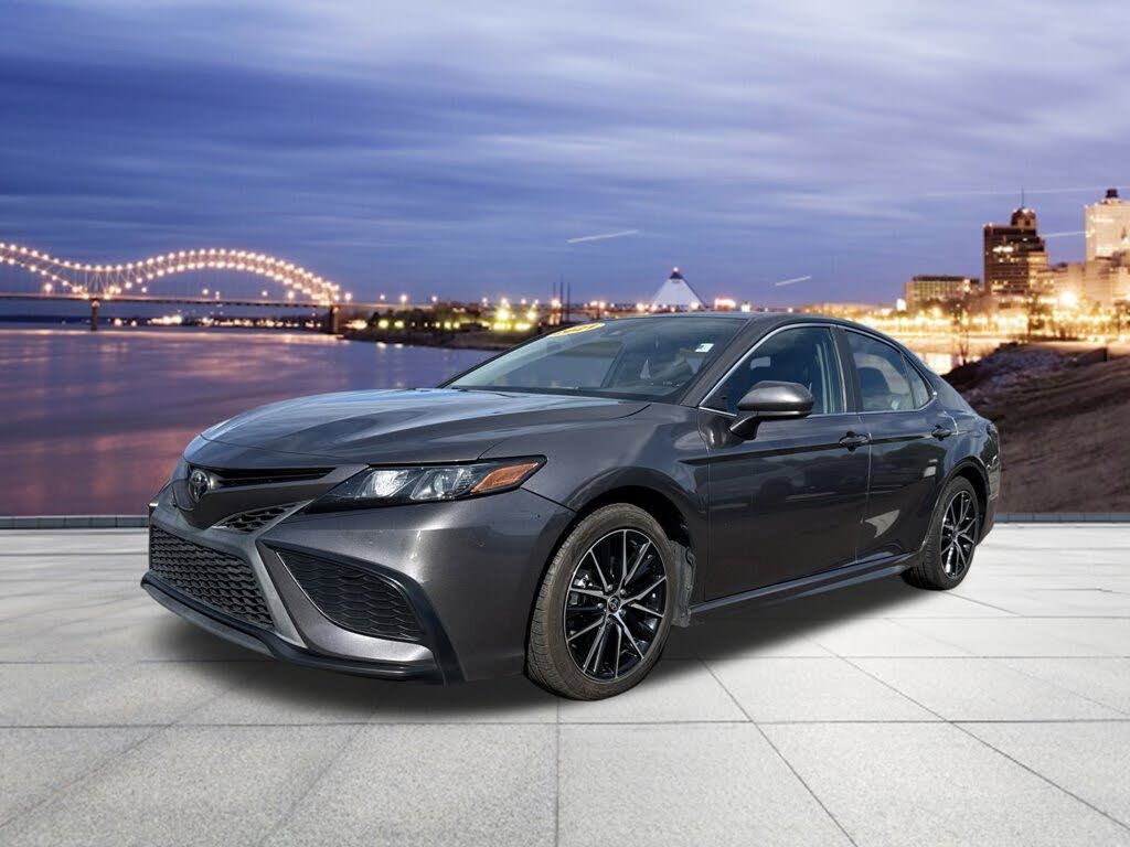 2021 Toyota Camry SE FWD