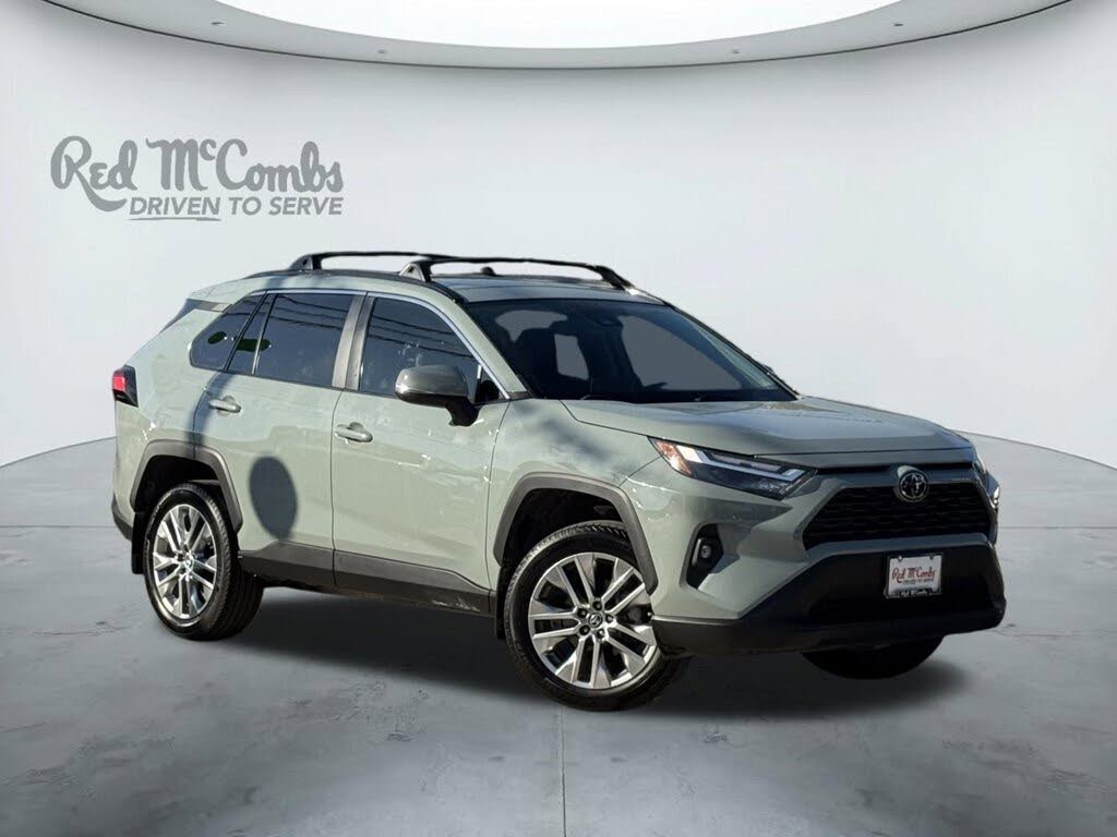 2023 Toyota RAV4 XLE Premium FWD