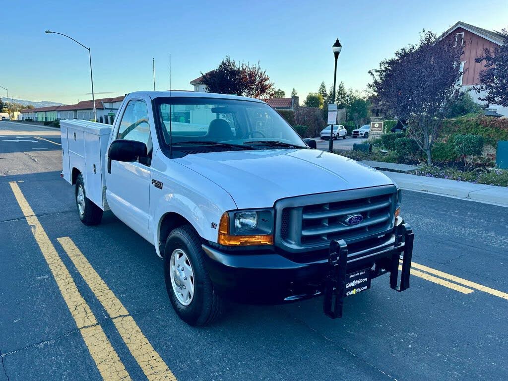 1999 Ford F-250 Super Duty XLT 4WD LB