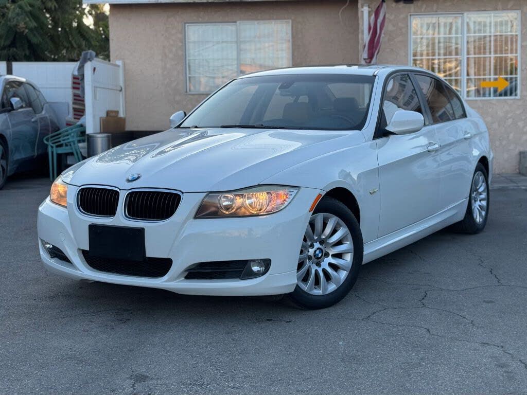 2009 BMW 3 Series 328i Sedan RWD