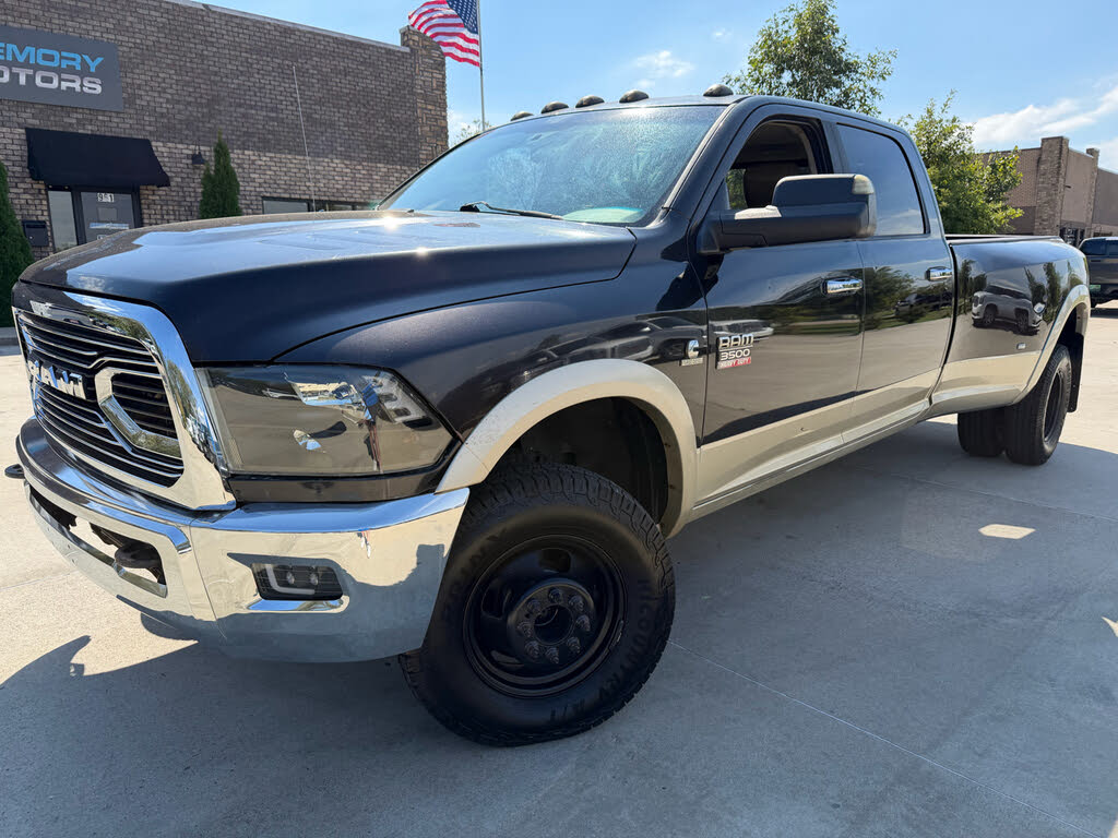 2011 RAM 3500 Laramie Crew Cab 8 ft. DRW 4WD