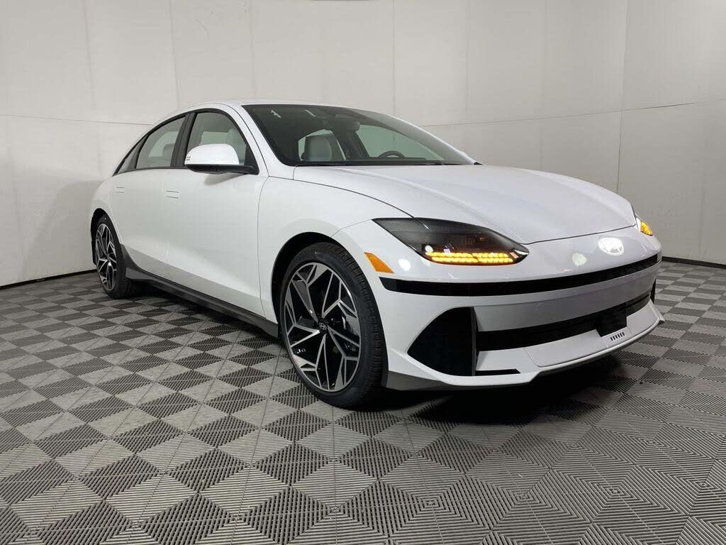 2025 Hyundai Ioniq 6 SEL AWD