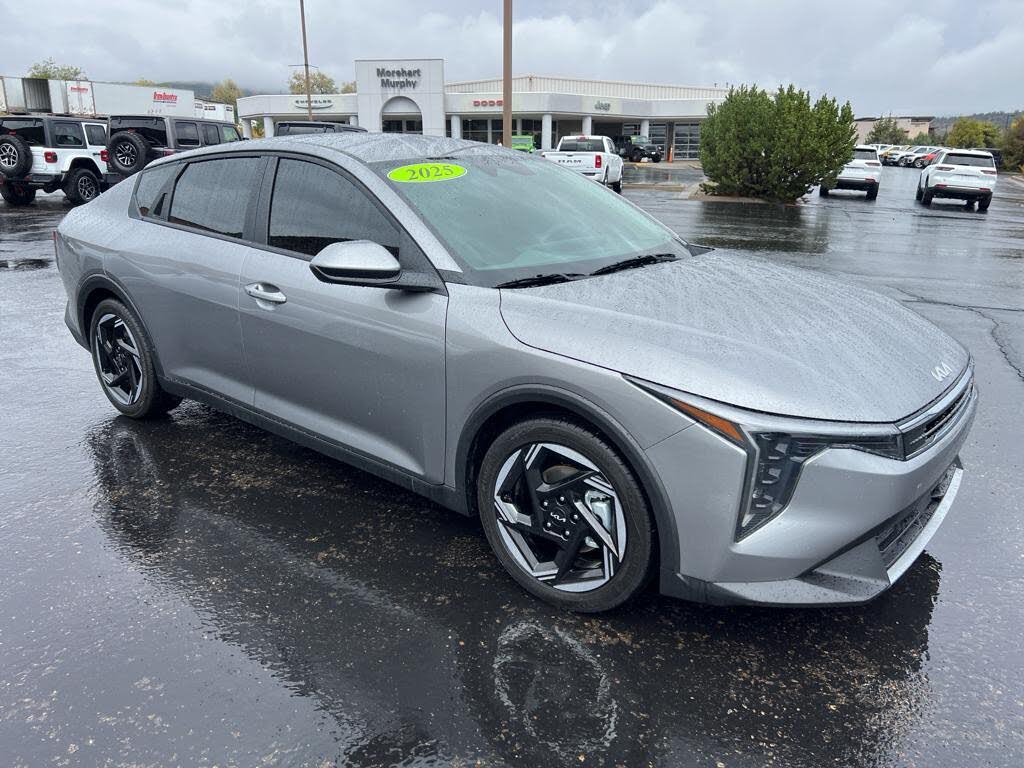 2025 Kia K4 EX FWD