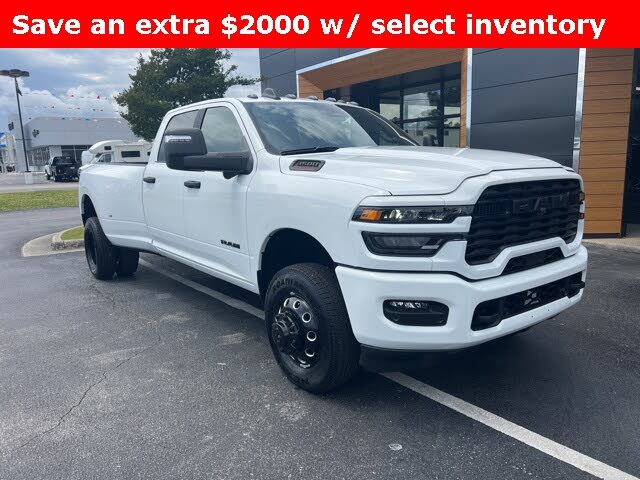 2025 RAM 3500 Big Horn Crew Cab LB DRW 4WD
