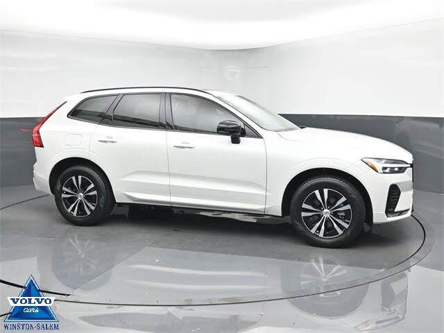 2025 Volvo XC60 B5 Core Dark Theme AWD