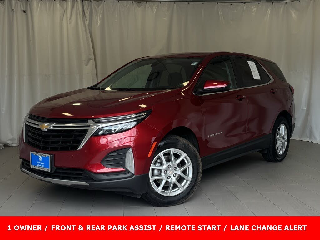 2022 Chevrolet Equinox LT FWD with 1LT