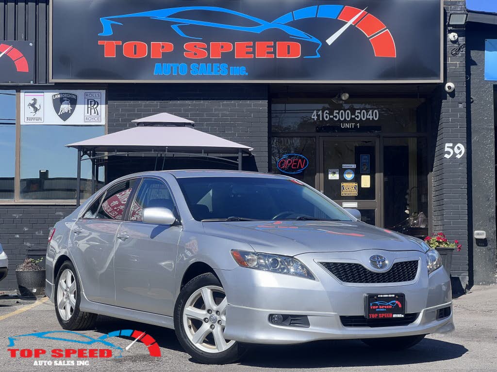 Toyota Camry SE 2009