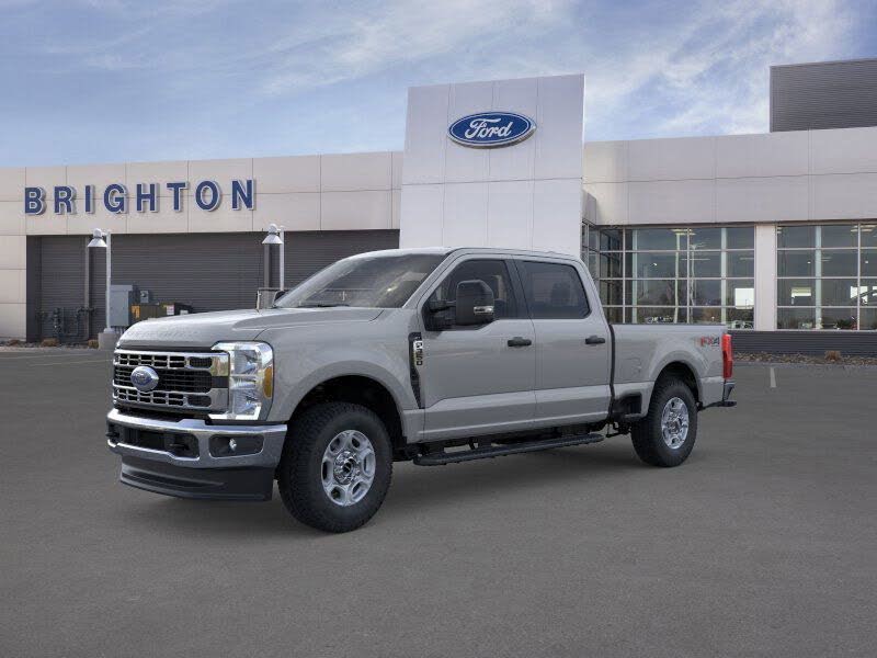 2026 Ford F-350 Super Duty XLT Crew Cab 4WD