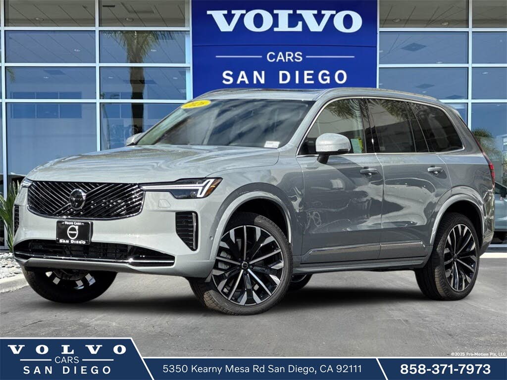 2026 Volvo XC90 B5 Plus 7-Passenger AWD