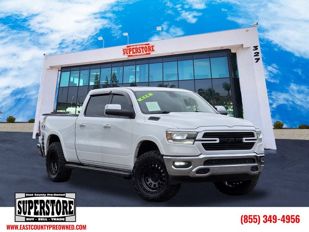 2019 RAM 1500 Laramie Crew Cab 4WD